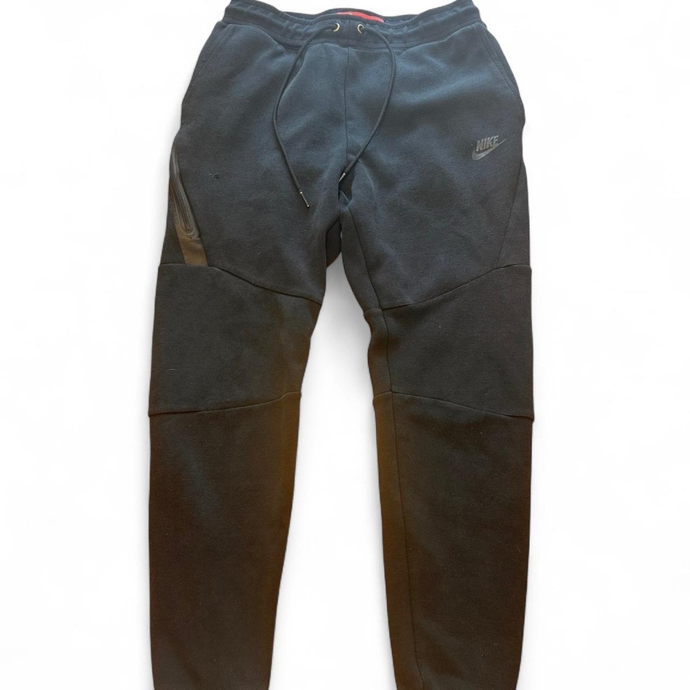 Nike Men’s Tech Fleece Black Jogger Pants Size Small‎
